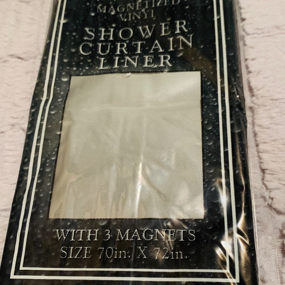 6 Piece NWT Shower Curtain Set. Original packaging - Picture 12 of 13